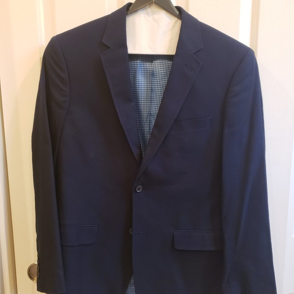 Navy Young Men's Suit Jacket 38R